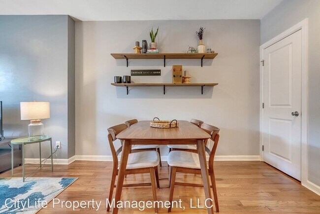 Building Photo - 3 br, 1.5 bath House - 225 Ruxton Street