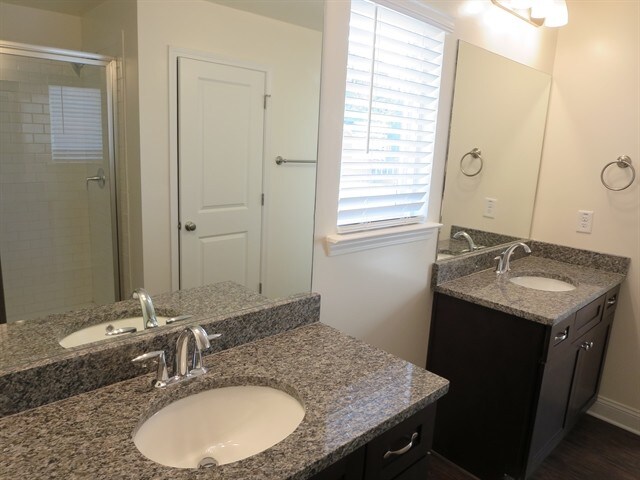 Building Photo - 134 Cobblestone Dr