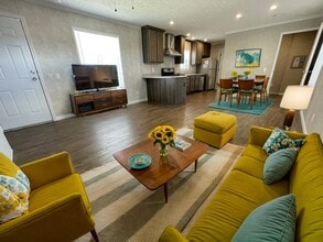 Building Photo - 16170 Normandy St