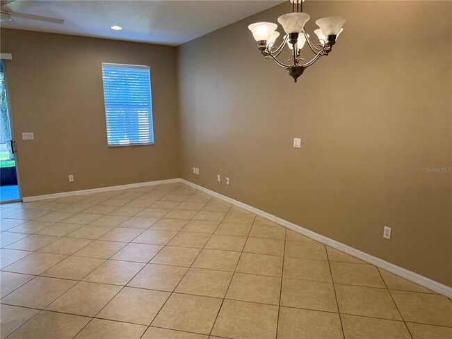 Building Photo - 5036 Fiorella Ln