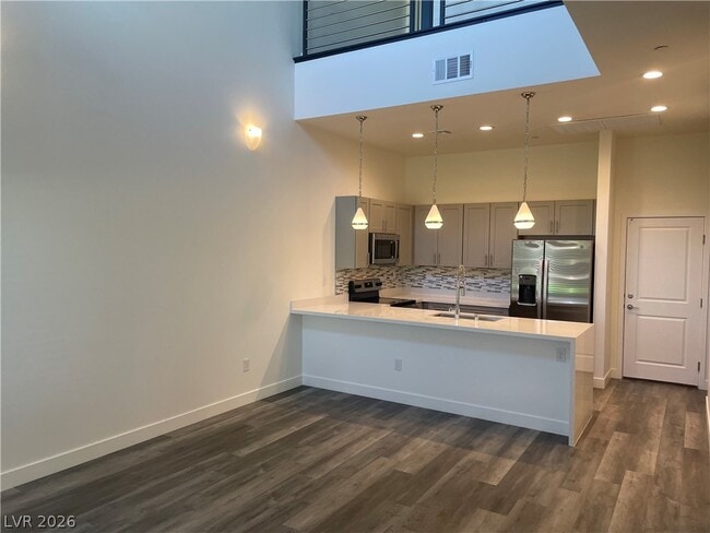 Building Photo - 11484 Roaring Peak Dr