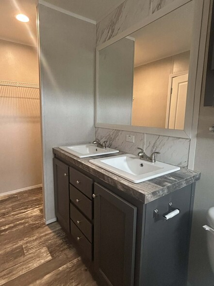 Building Photo - 1465 Hwy 29