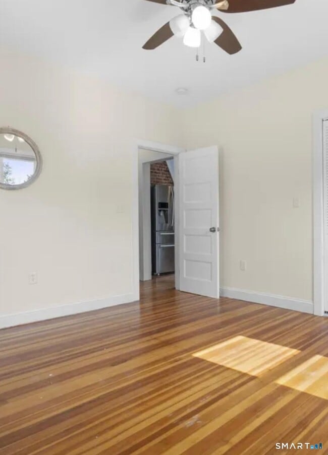 Building Photo - 180 Peck Ave