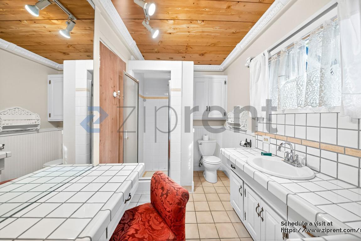 Building Photo - 15353 Iron Canyon Rd