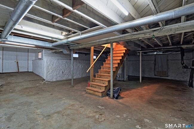 Building Photo - 1129 N Colony Rd