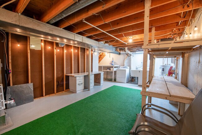 Building Photo - 116 Ardmore Ave