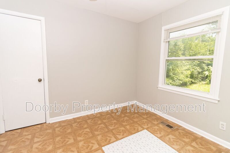 Building Photo - 1220 Arlington Ave