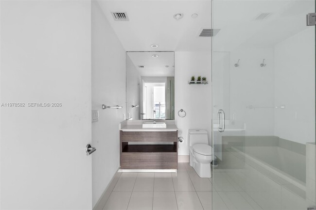 Building Photo - 1100 S Miami Ave