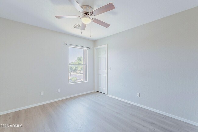 Building Photo - 6342 W Harwell Rd