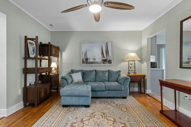 Building Photo - Marsh View Beaufort Home Available Now