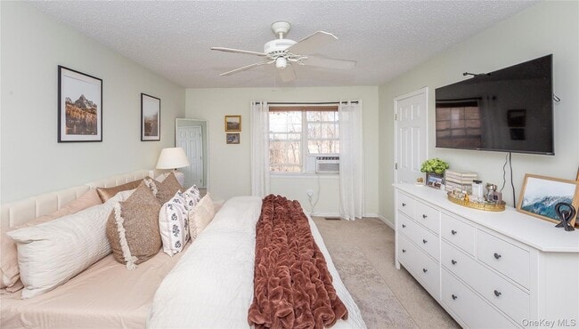 Building Photo - 3 Evergreen Way