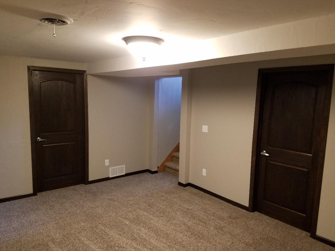 Building Photo - 1700 Hulke Dr