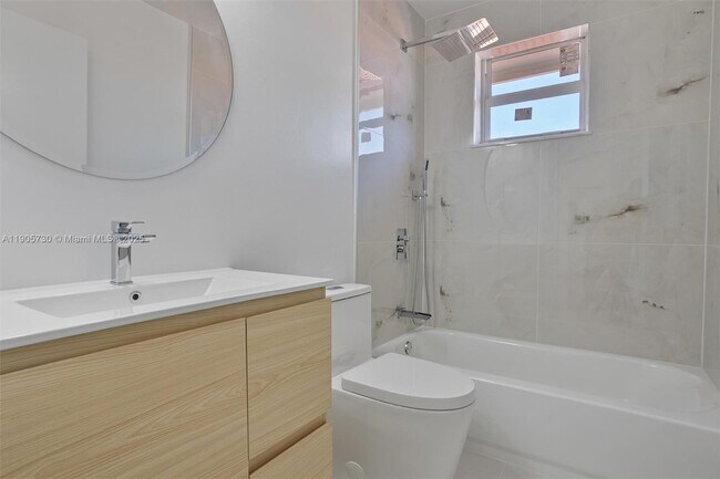 Building Photo - 8501 NW 191st St