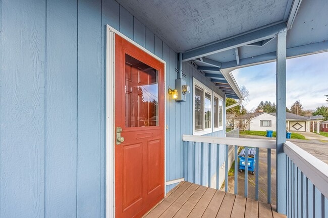 Building Photo - One Level Lifestyle in Snohomish