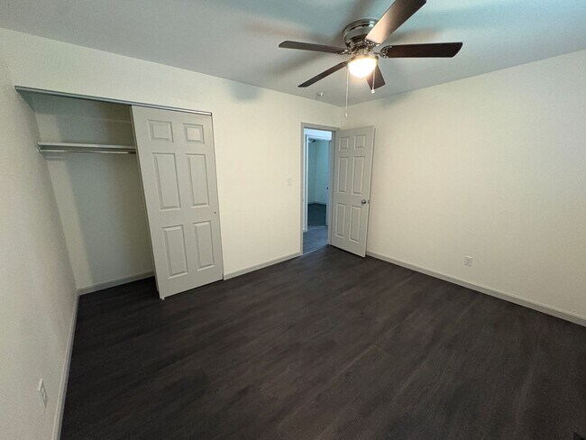 Building Photo - 3BR-1BA Single-Family House - Warrenton MO 63383