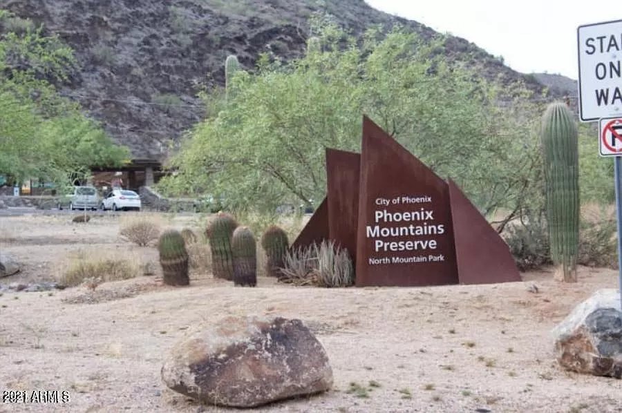 Building Photo - 10410 N Cave Creek Rd