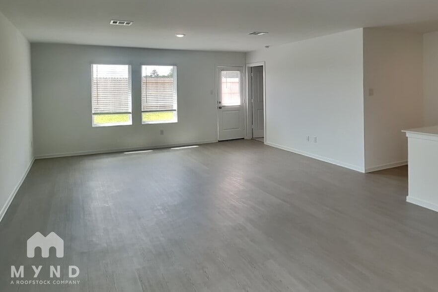 Building Photo - 708 Zuppino Ln