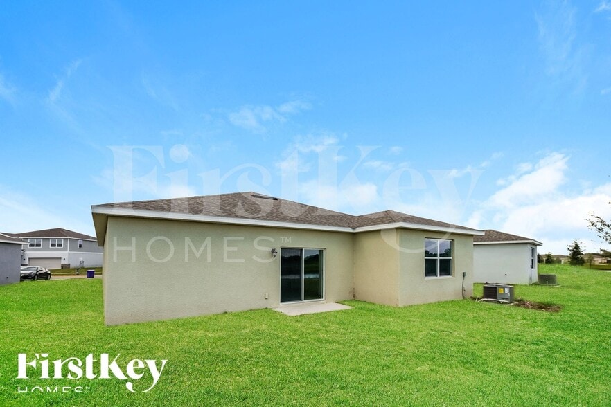 Building Photo - 1606 Isleta Lp