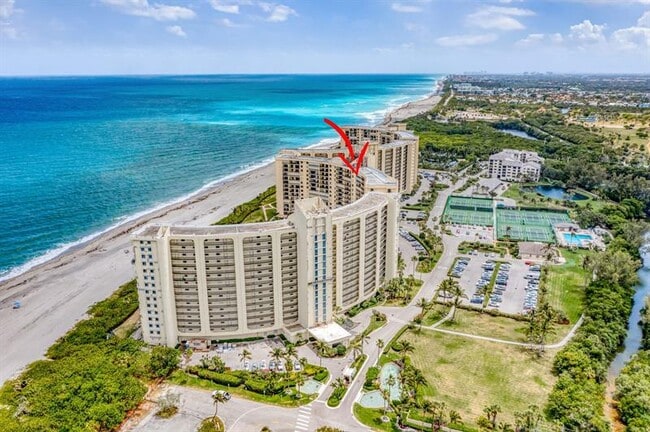 Building Photo - 300 Ocean Trail Way