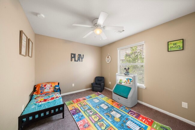 Building Photo - 2621 Wilson Creek Dr
