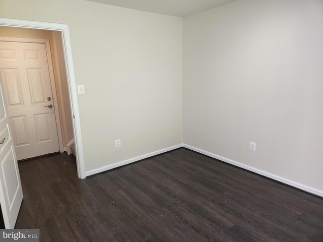 Building Photo - 23074 Foxglove Way