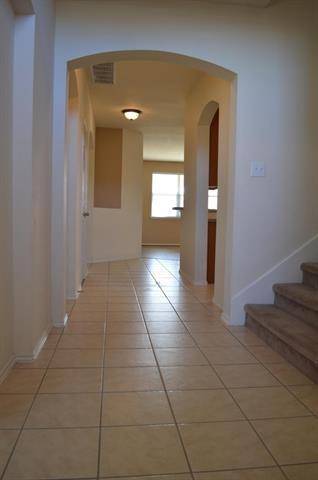 Building Photo - 1010 Utopia Ln