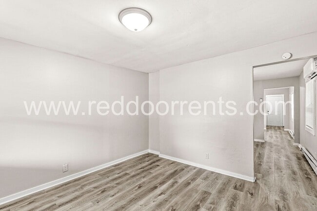 Building Photo - Your Perfect Indy Home is Waiting at 970 E...