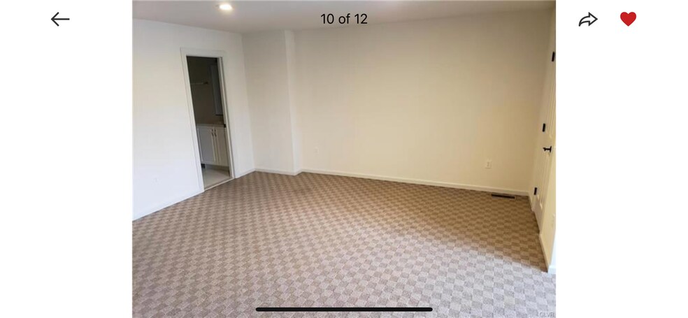Similar bedrooms 2 and 3 with attached full baths - 805 Evans St