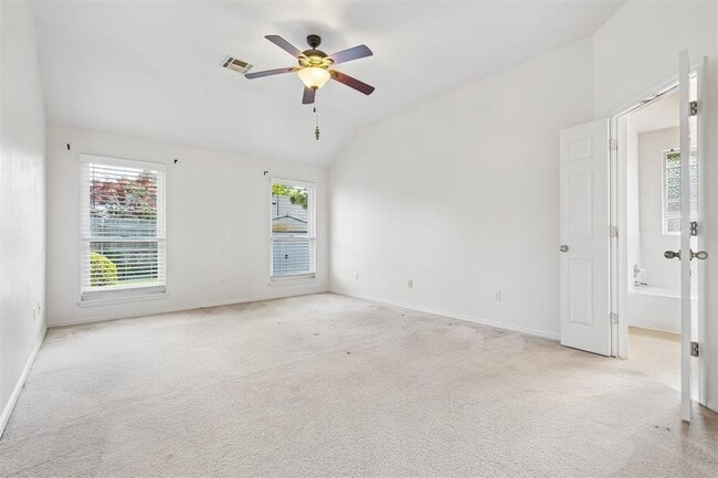 Building Photo - 1708 Creekside Ct