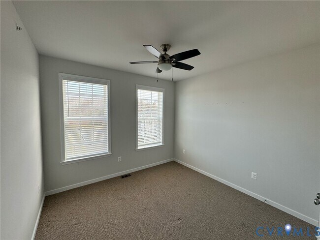 Building Photo - 5924 Whitehurst Ln