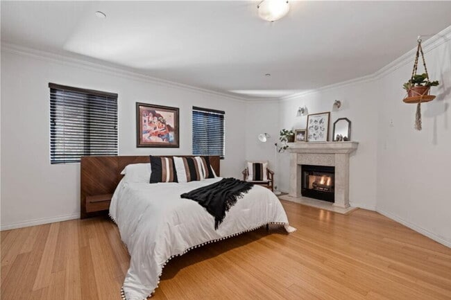 Building Photo - Welcome to Monterey Villas – Unit #205