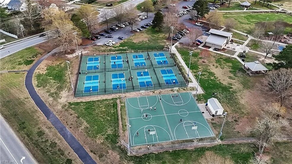 Building Photo - 4048 Bradshaw Dr