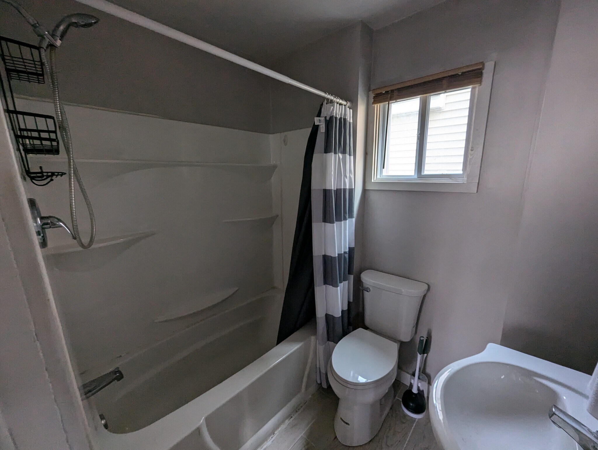 Bathroom View 1 - 18 Charlotte Ave