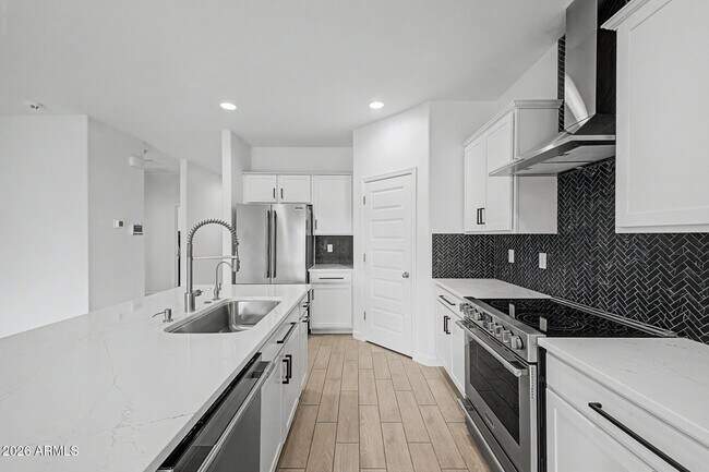 Building Photo - 2058 S 241st Ave