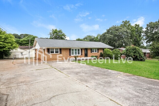 Building Photo - coming soon