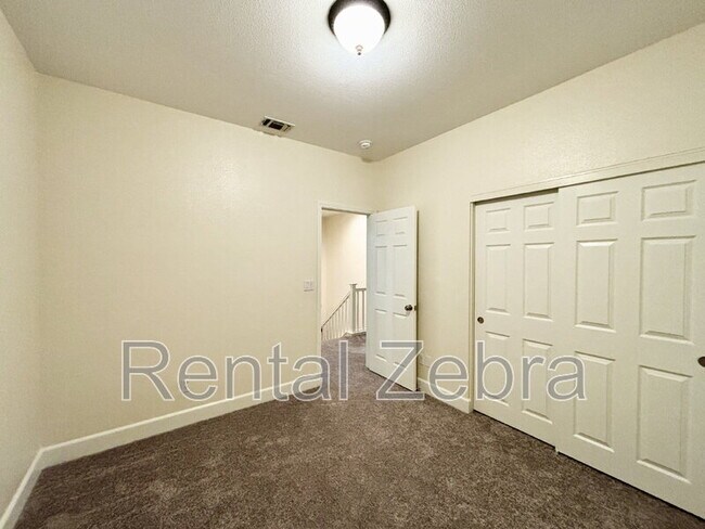 Building Photo - 480 Tolman Way