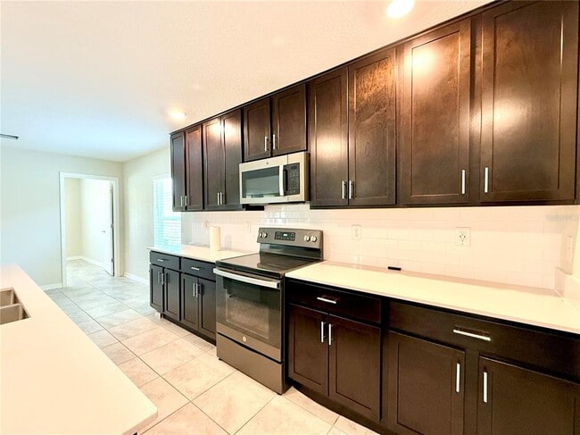 Building Photo - 1844 Ancestry Trl