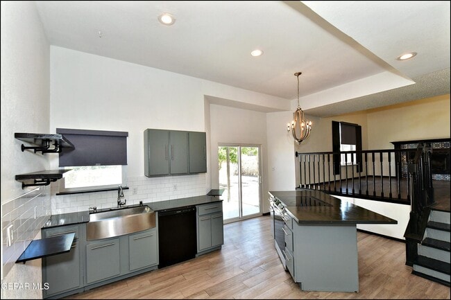 Building Photo - 7249 Imperial Ridge Dr