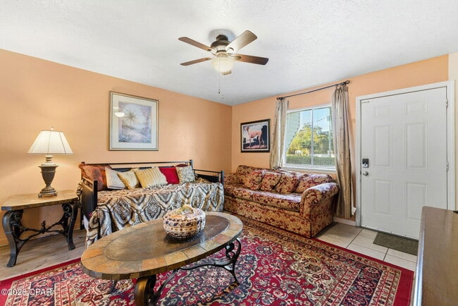 Building Photo - 4492 E Hwy 98