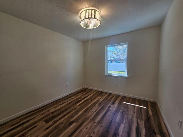 Building Photo - 600 Burgundy Ln