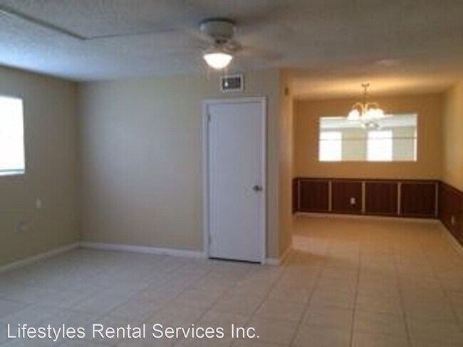 Building Photo - 4 br, 2 bath House - 7042 Rollo Rd