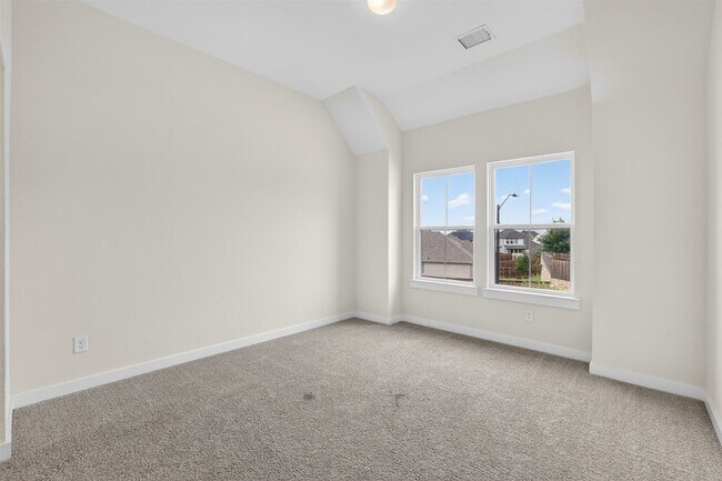Building Photo - 6009 Firefox Ln
