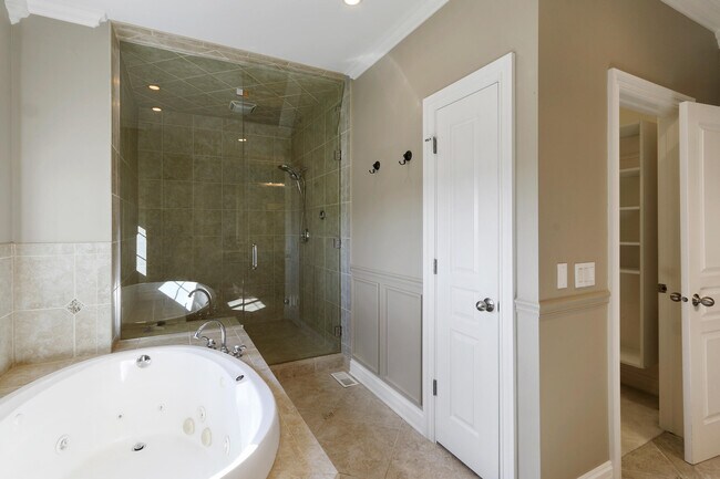 Building Photo - 1131 Turnberry Ct