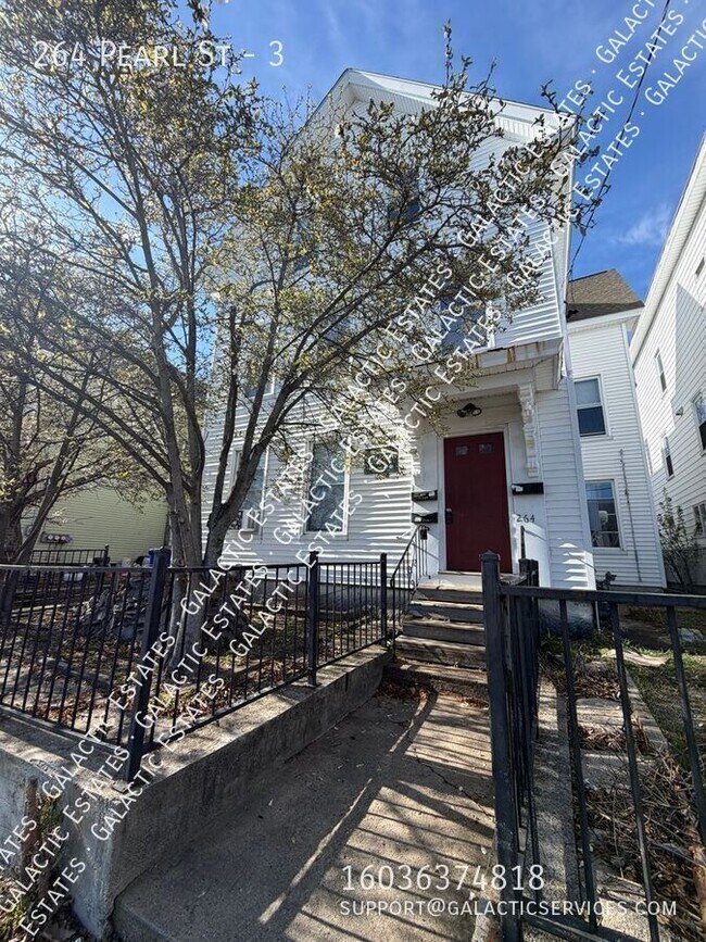 Building Photo - 264 Pearl St