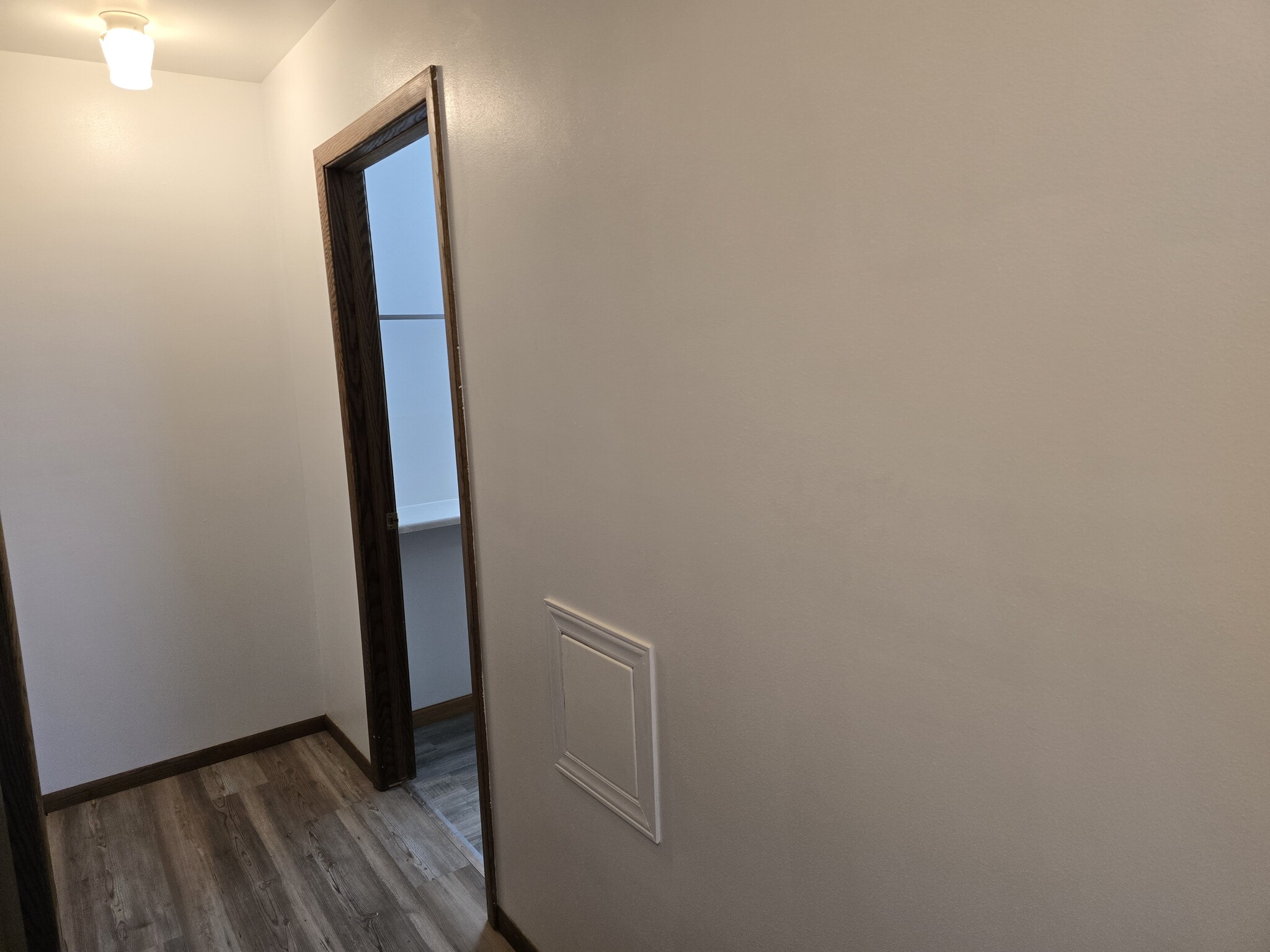 Building Photo - 391 Willow Grove Dr