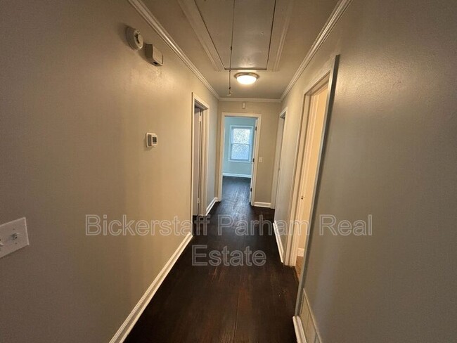 Building Photo - 1612 Celeste Dr