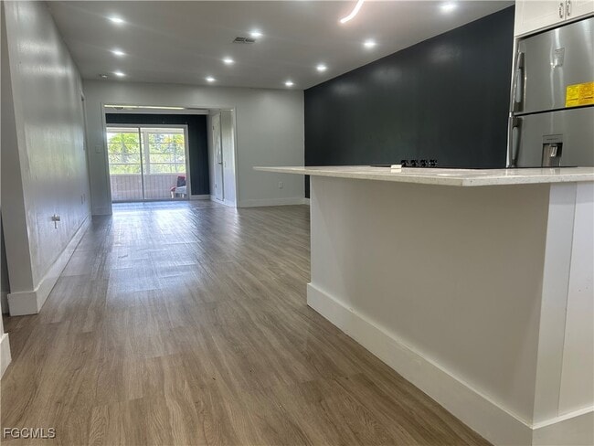 Building Photo - 173 Golfpoint Dr
