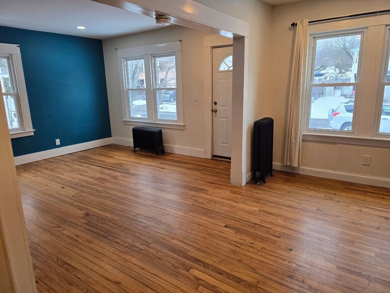 Building Photo - 49 Royal St