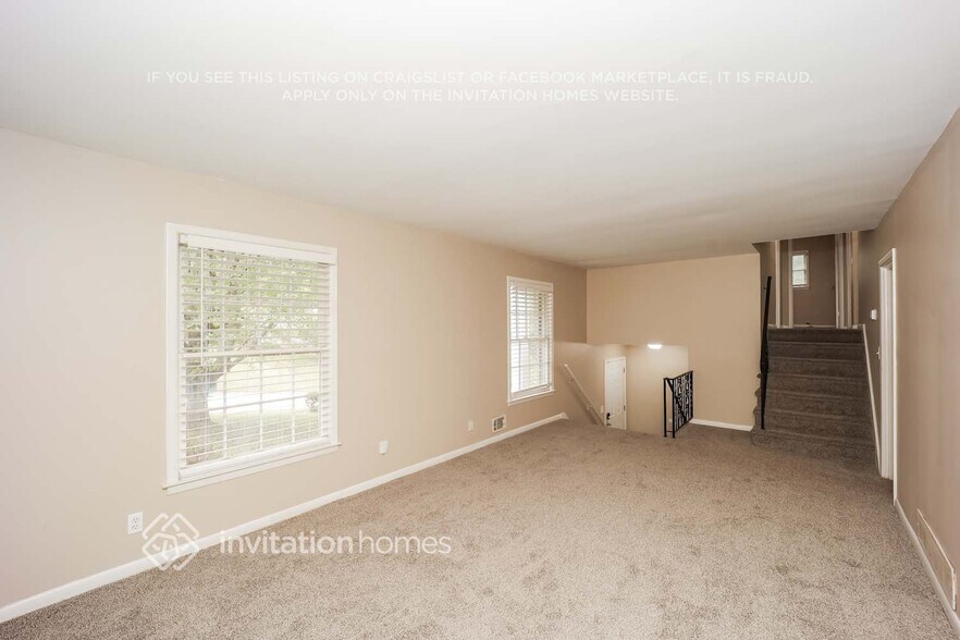 Building Photo - 3410 Valley Ridge Terrace SW