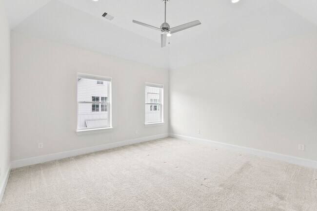Building Photo - Bikes, Bars & Bliss – Rent This City Retreat!